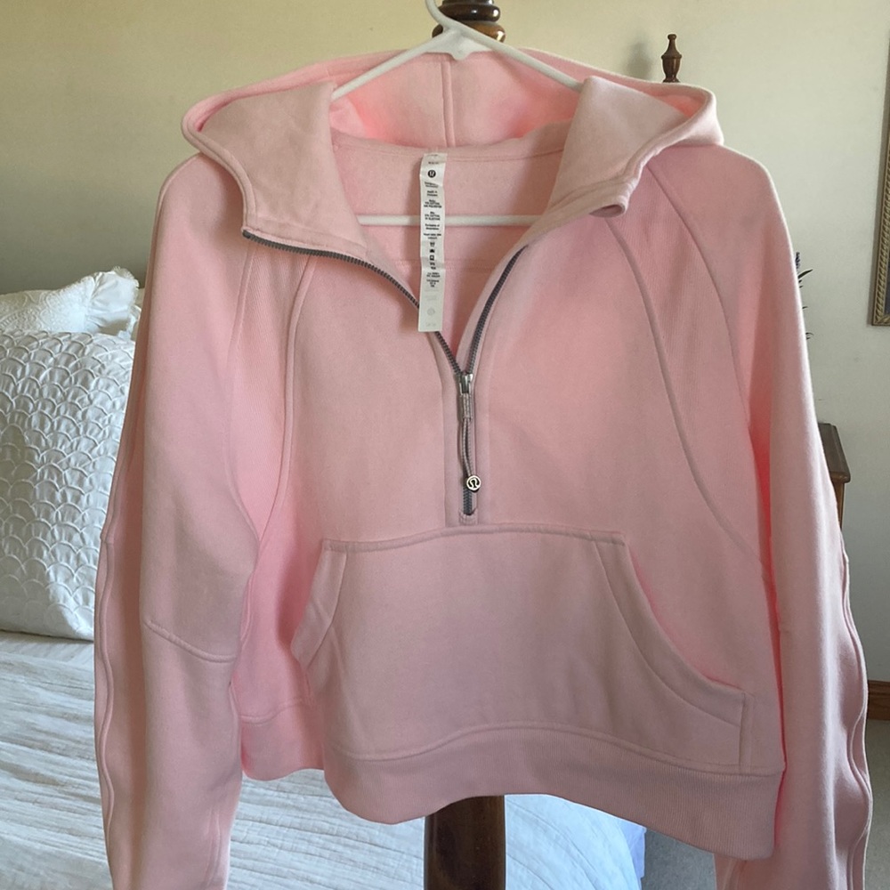 Lululemon Scuba Half Zip Strawberry Milkshake XS/S